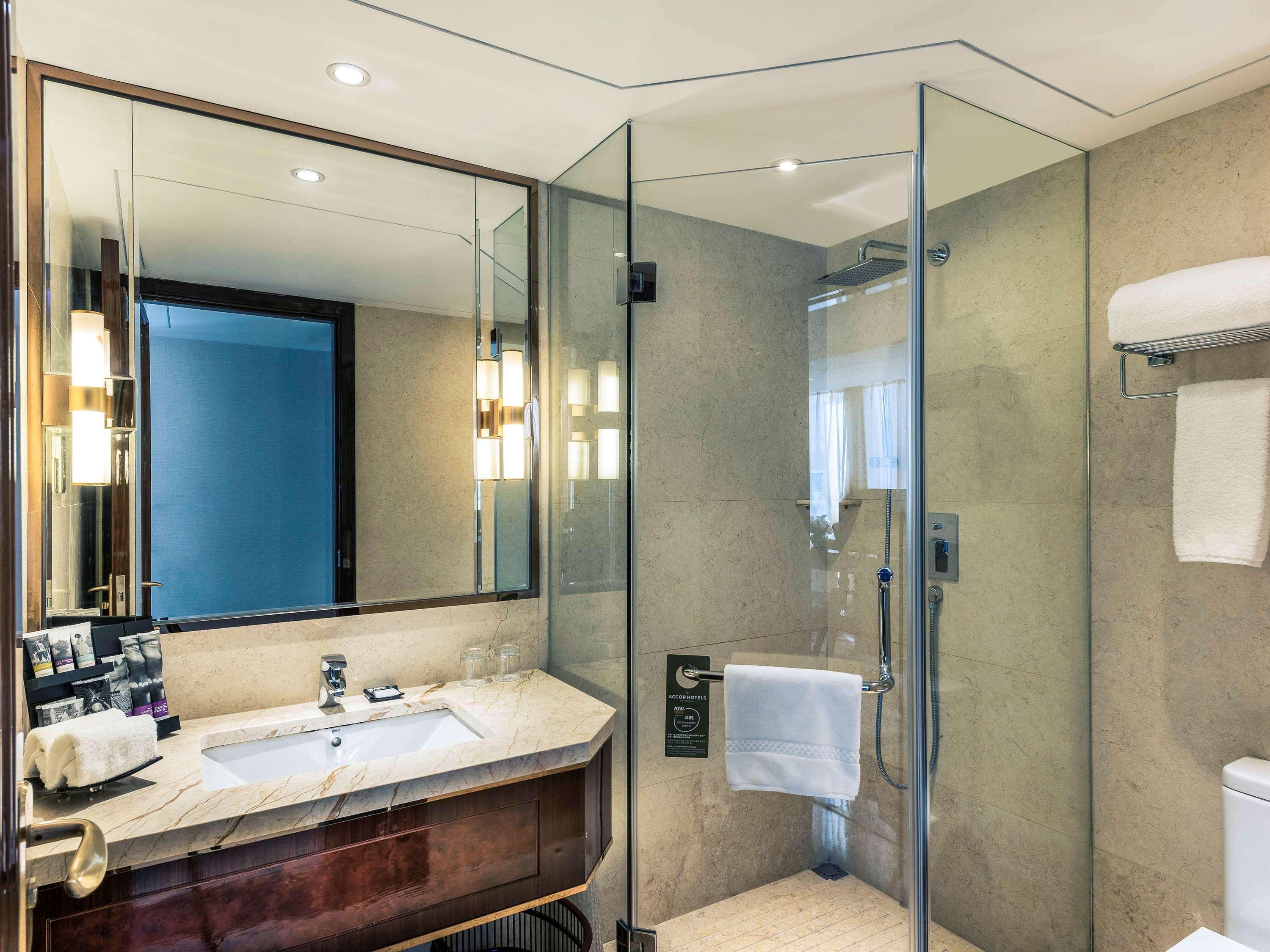Grand Mercure Wuhan Qiaokou Eksteriør bilde