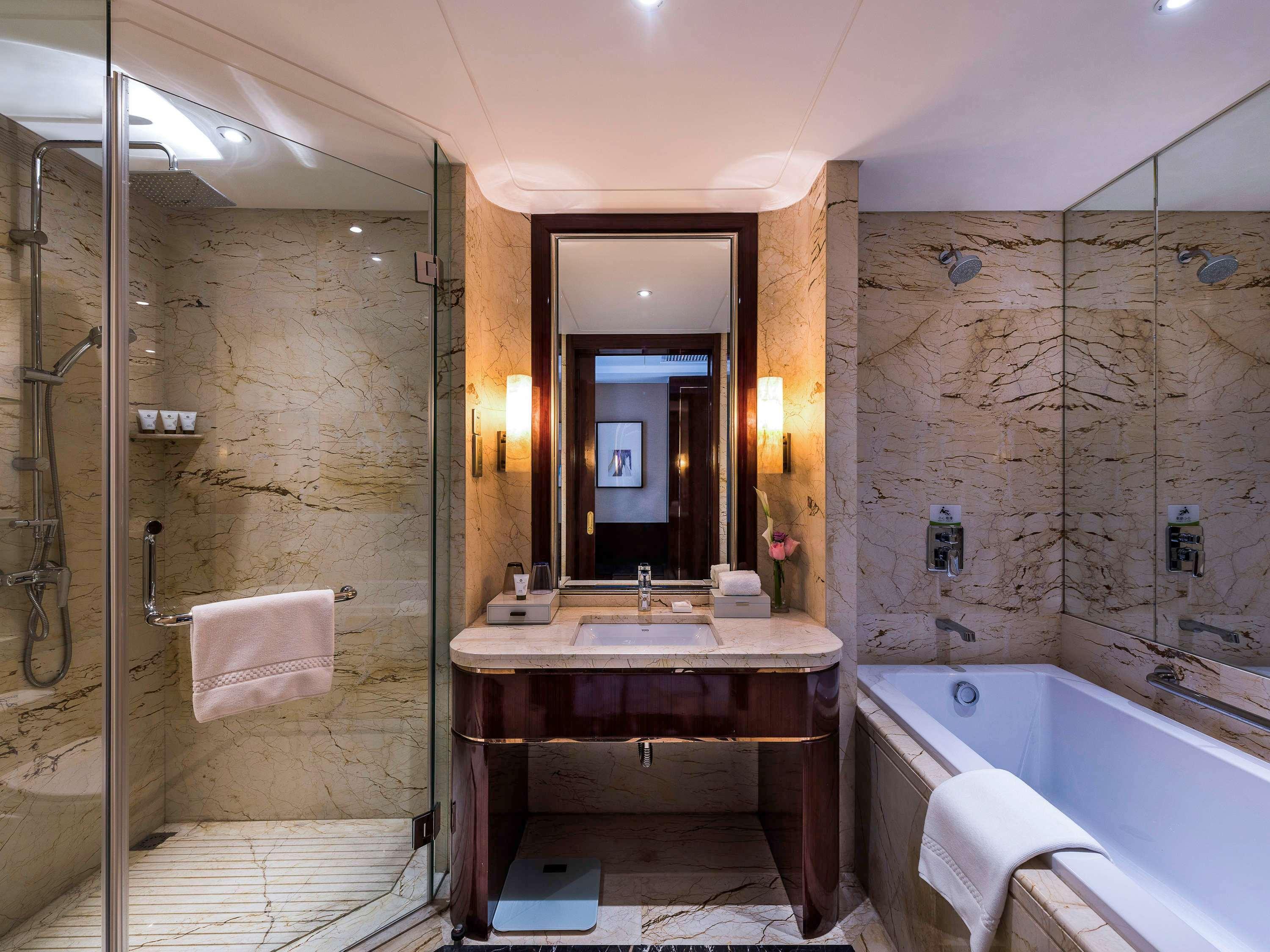 Grand Mercure Wuhan Qiaokou Eksteriør bilde