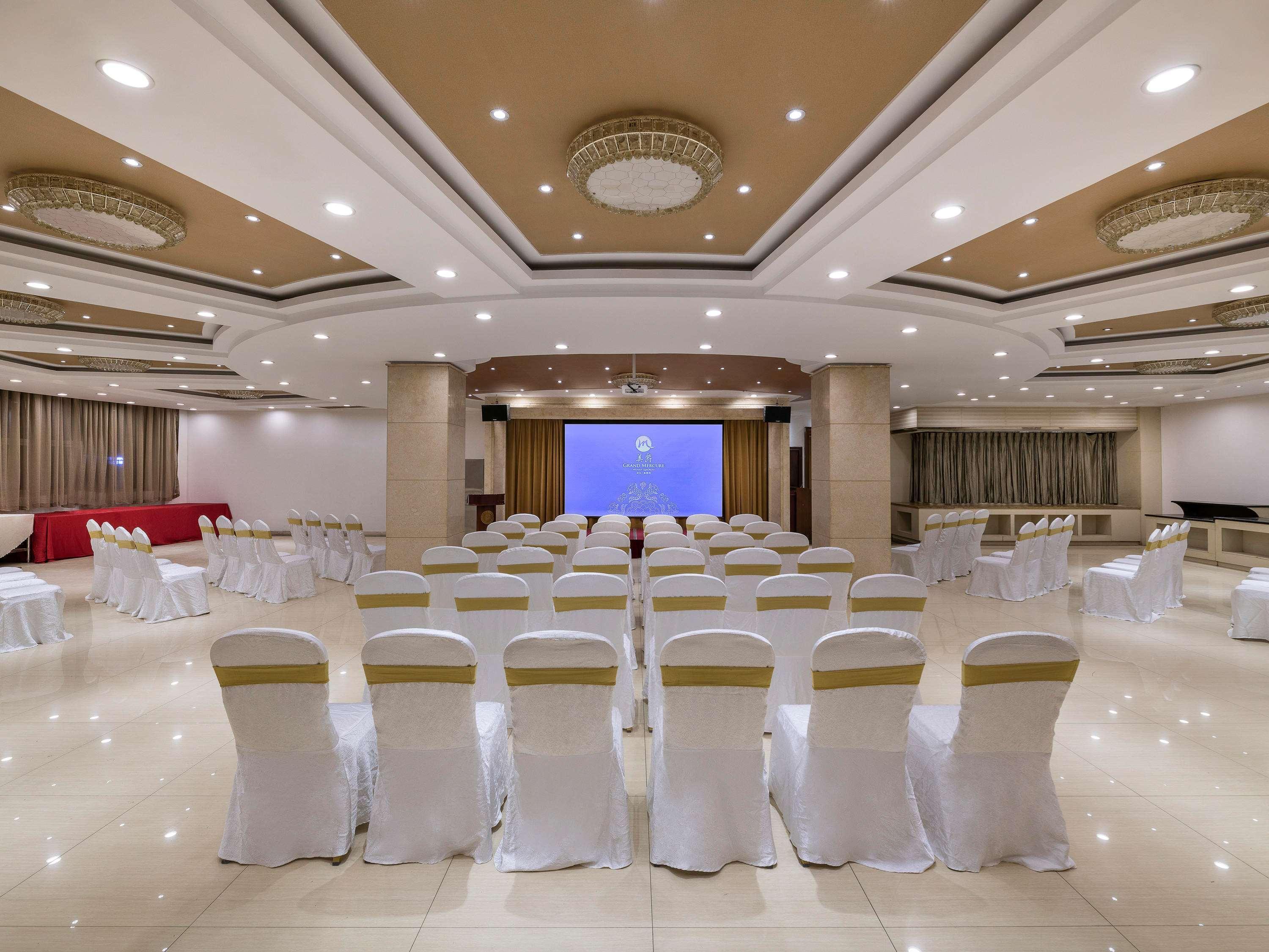 Grand Mercure Wuhan Qiaokou Eksteriør bilde